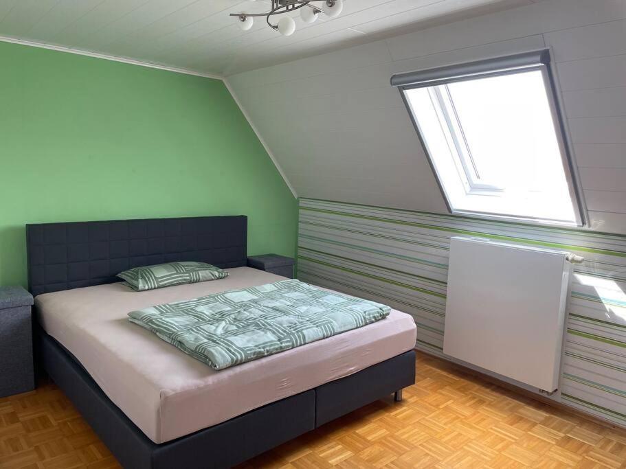 Maisonette Apartment Family & Business Naehe Heidelberg I Kueche I 6 Schlafplaetze 辛斯海姆 外观 照片